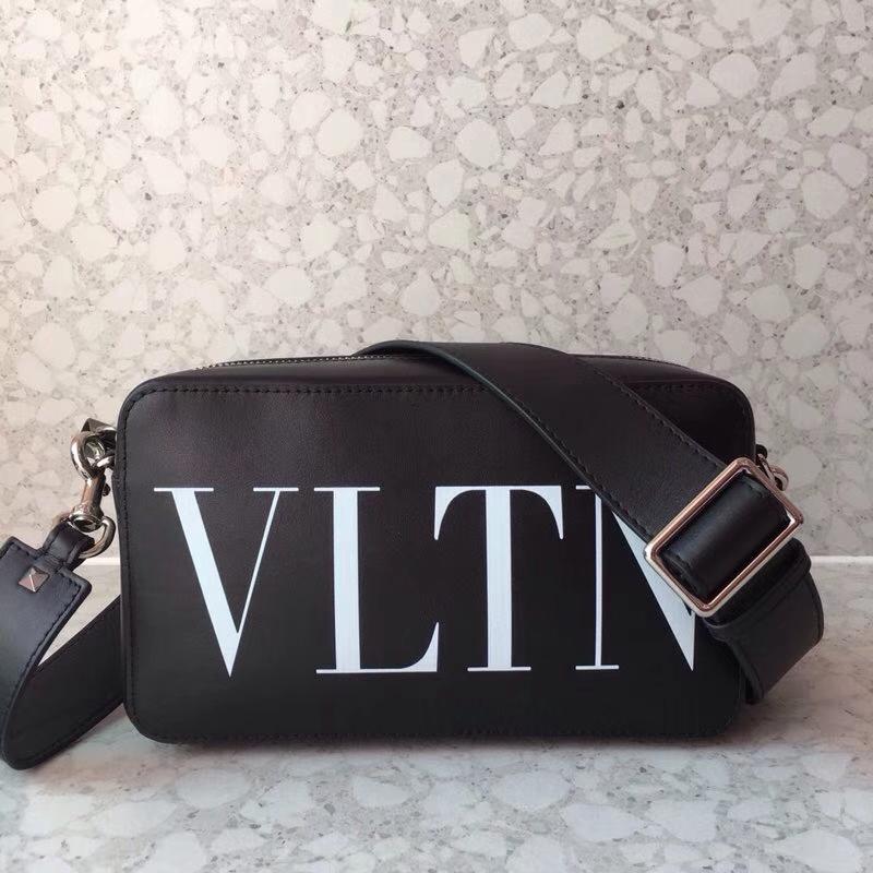 Valentino Clutches Bags VA0045 Full Leather Black